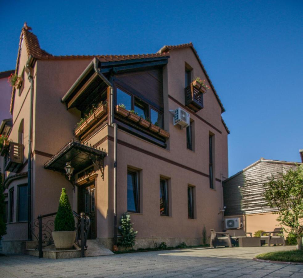 Noblesse Boutique Resort Sibiu Exterior photo The house of the writer in Belgrade