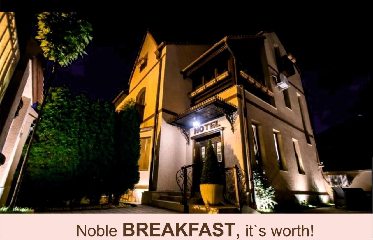 Noblesse Boutique Resort Sibiu Exterior photo Noble Breakfast